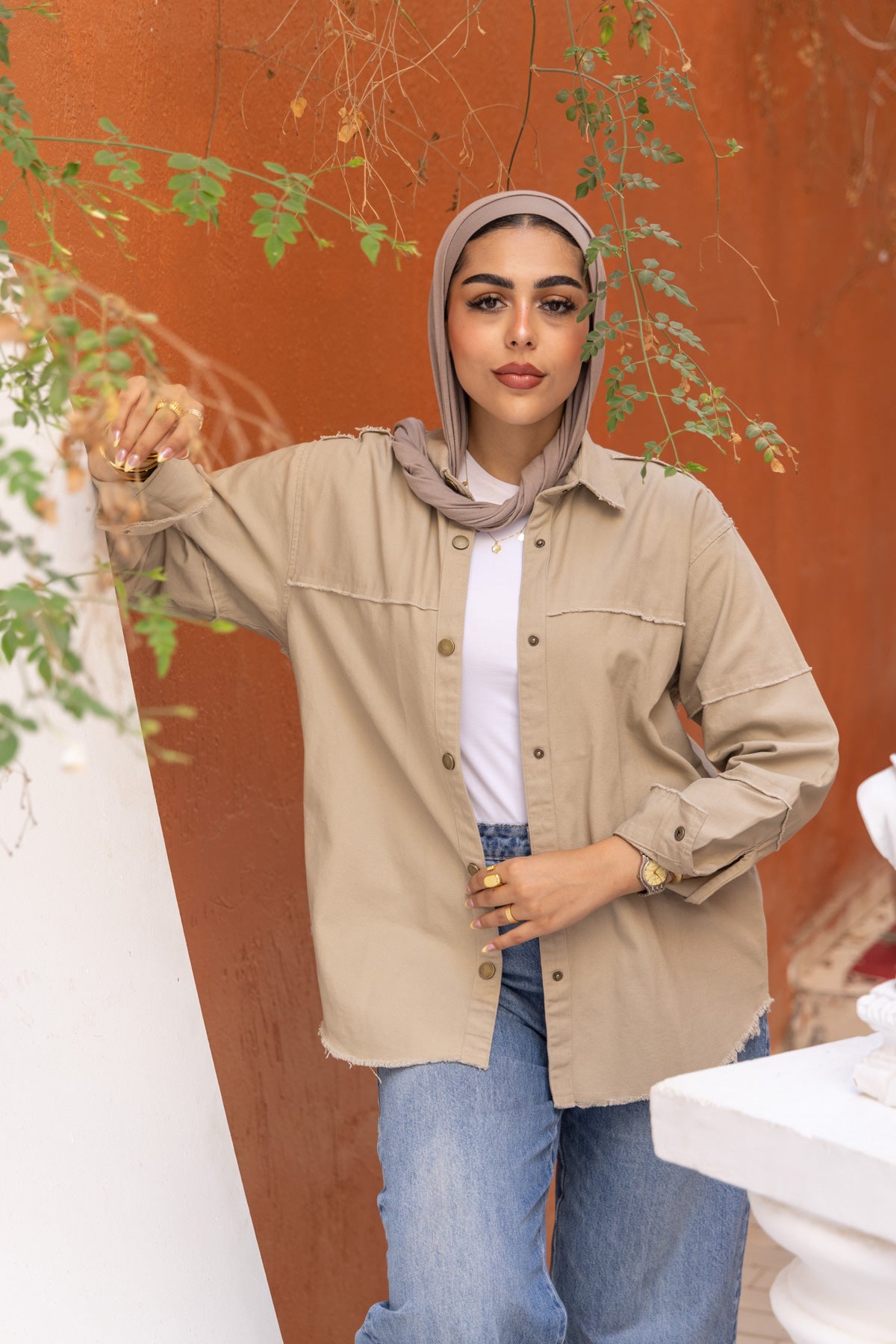 Back Trim Gabardine Shirt | Beige