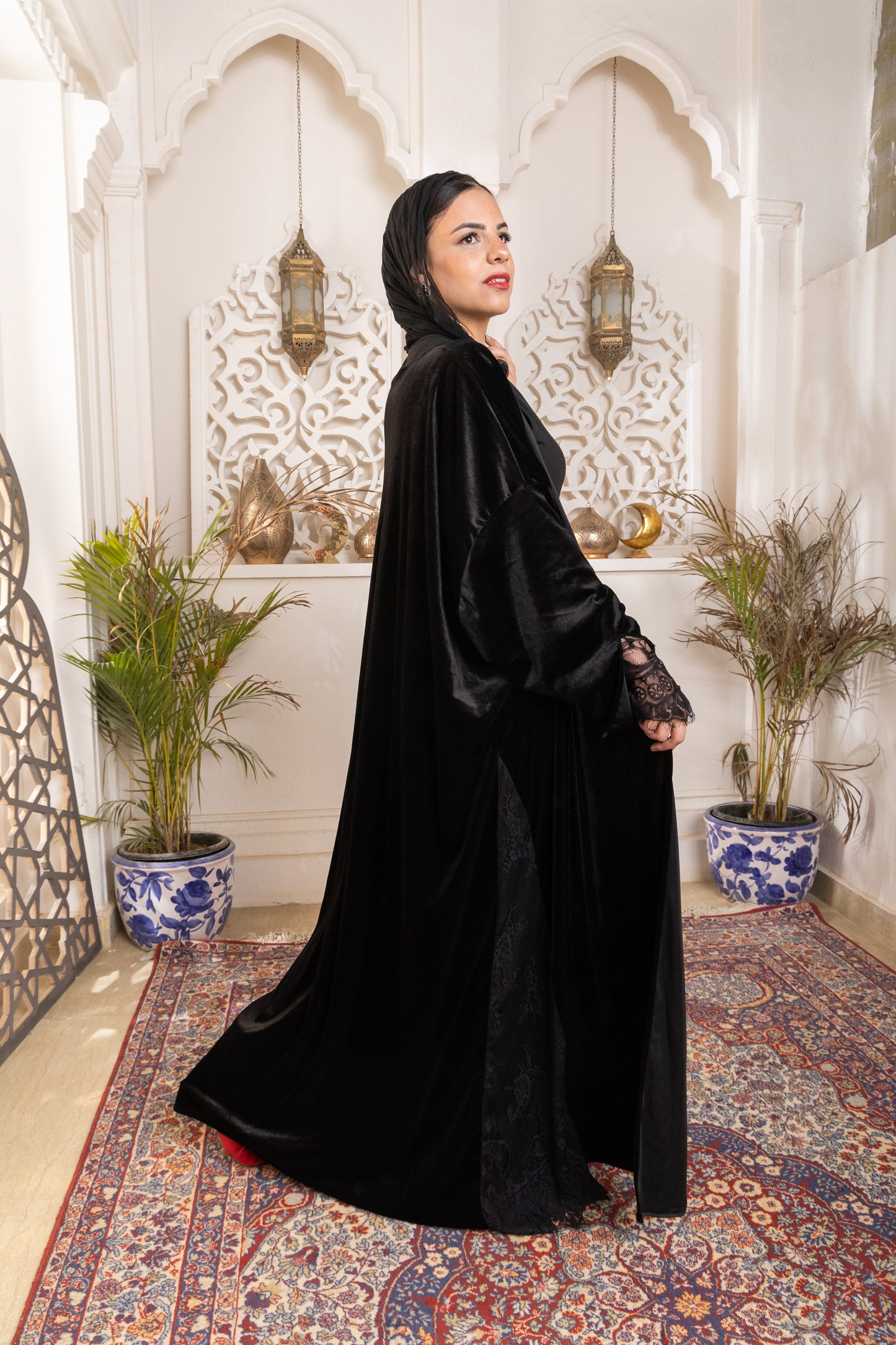 Vera Velvet & Lace Open Abaya | Black